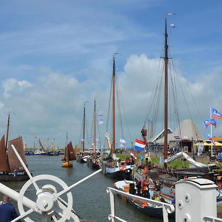 Stacaravan Op 5 Sterren Vakantiepark De Kuilart Friesland Aan Het Meer Met Zwembad 5P 237 Koudum Eksteriør bilde