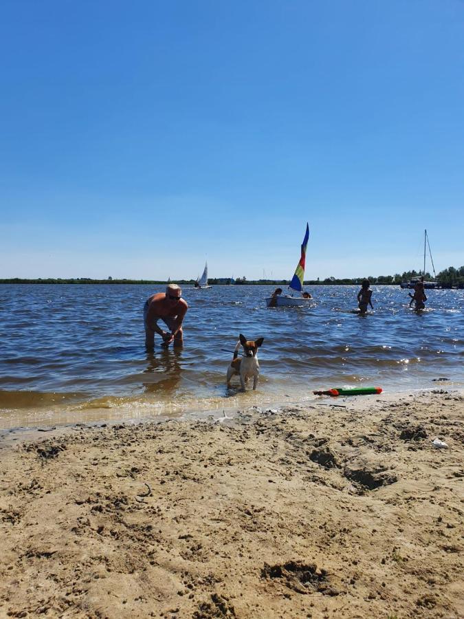 Stacaravan Op 5 Sterren Vakantiepark De Kuilart Friesland Aan Het Meer Met Zwembad 5P 237 Koudum Eksteriør bilde